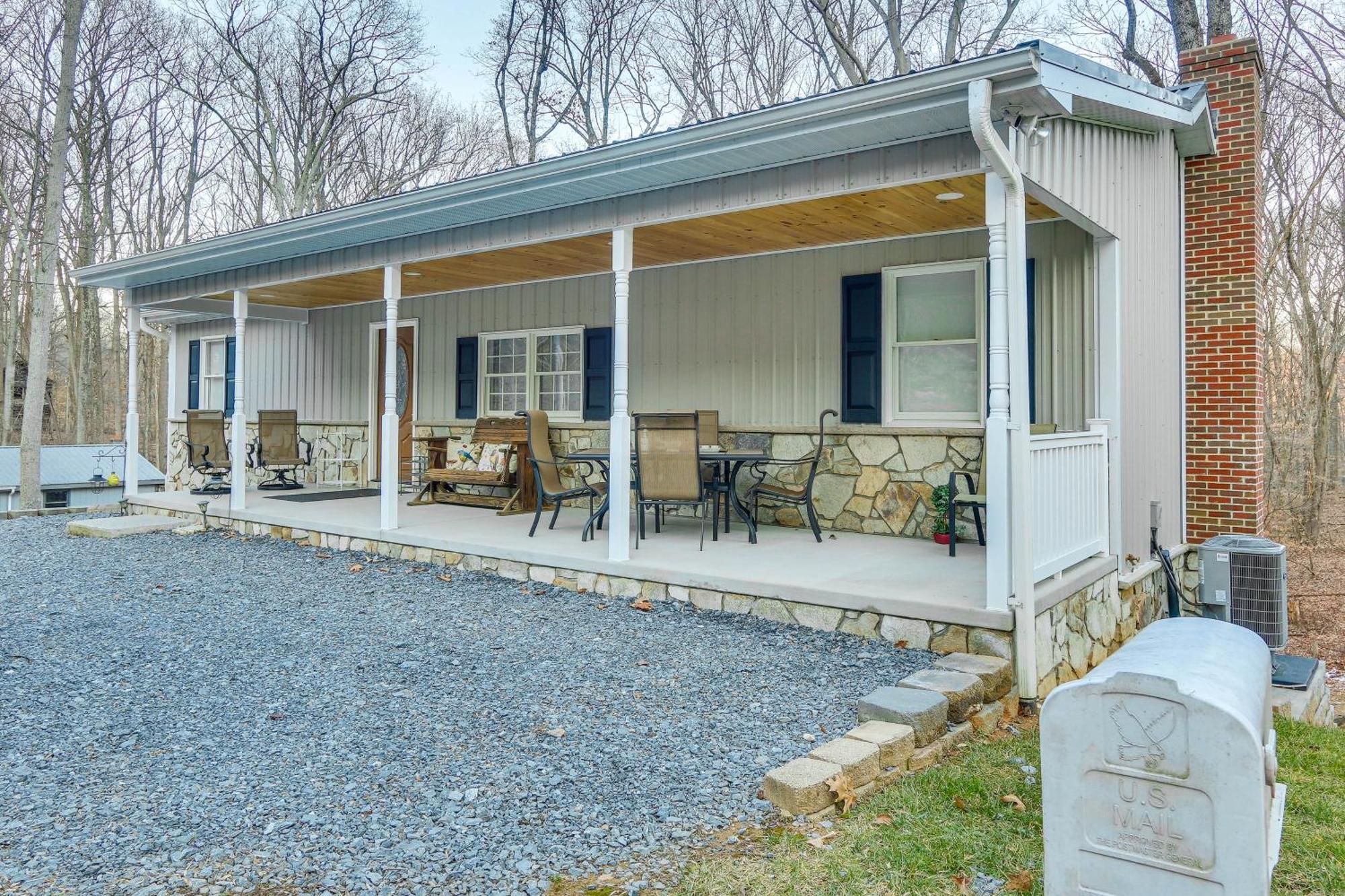 Peaceful And Secluded Knoxville Retreat With Deck Luaran gambar